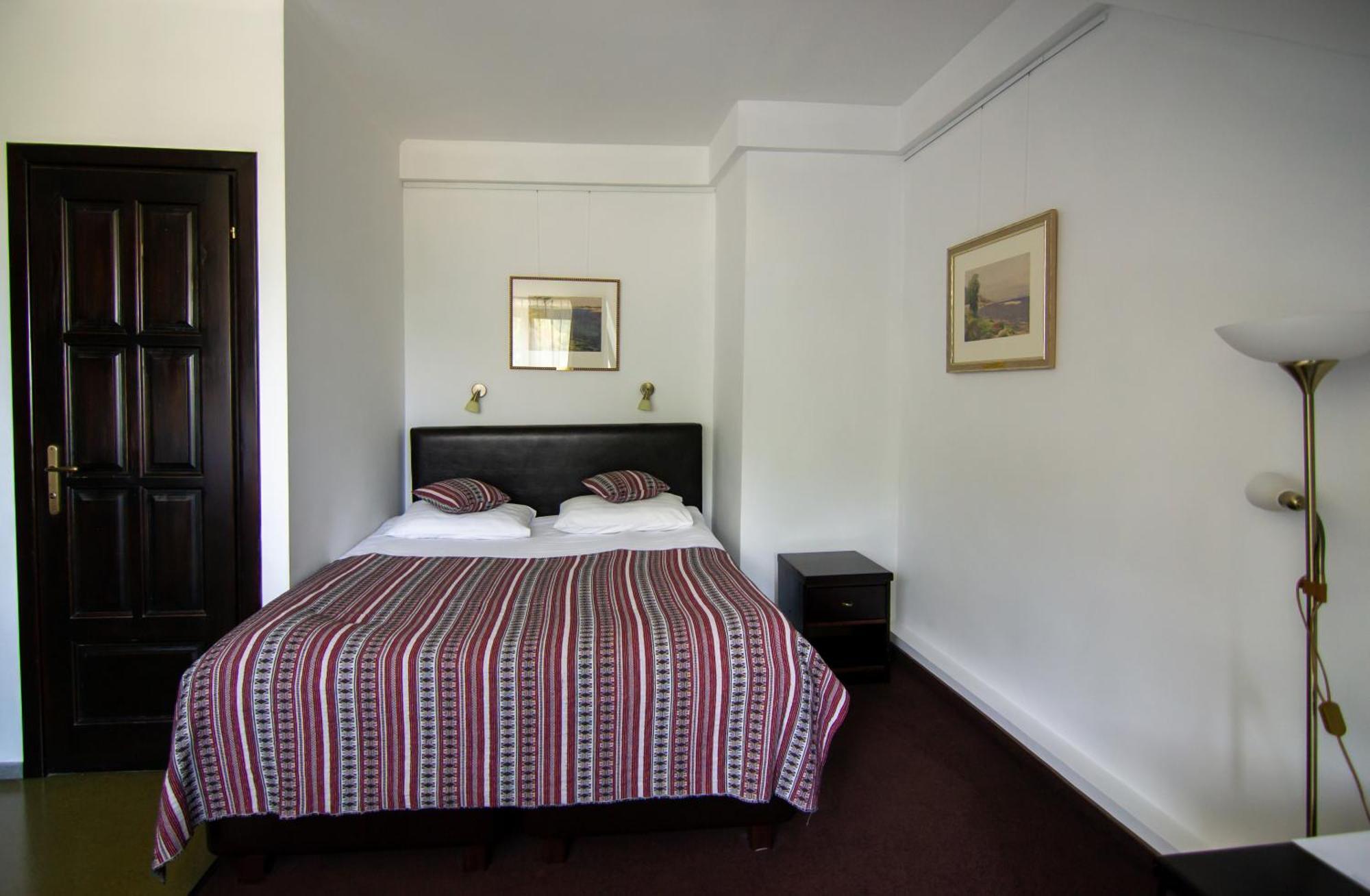 Knyazha Hora Hotel 카니브 객실 사진