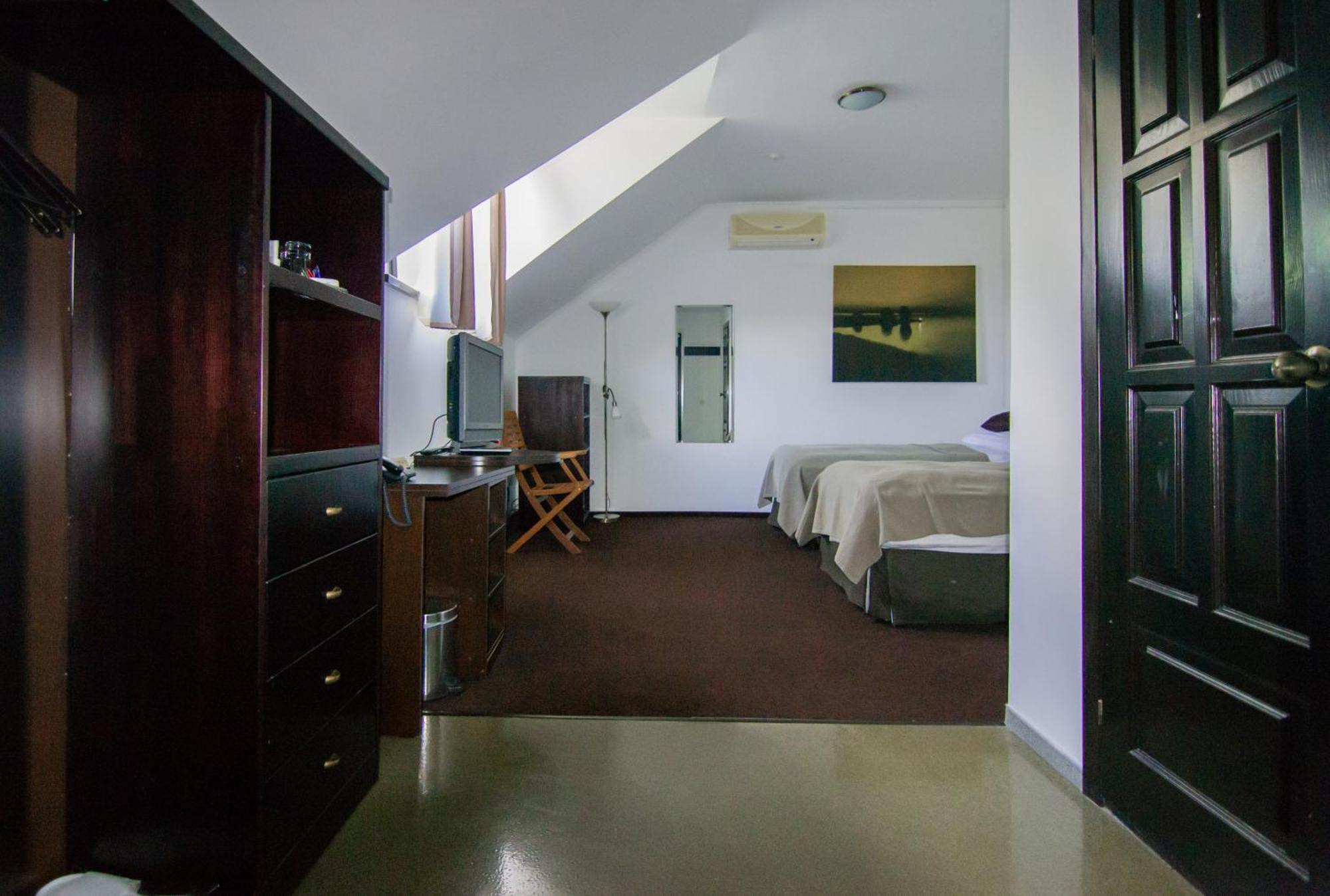 Knyazha Hora Hotel 카니브 객실 사진